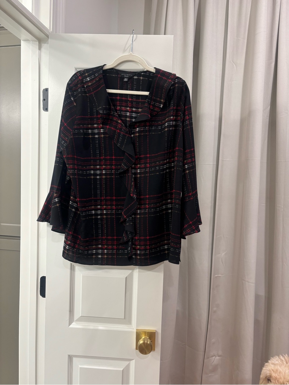 Ruffle-Front Plaid Button-Down Top - Black & Red